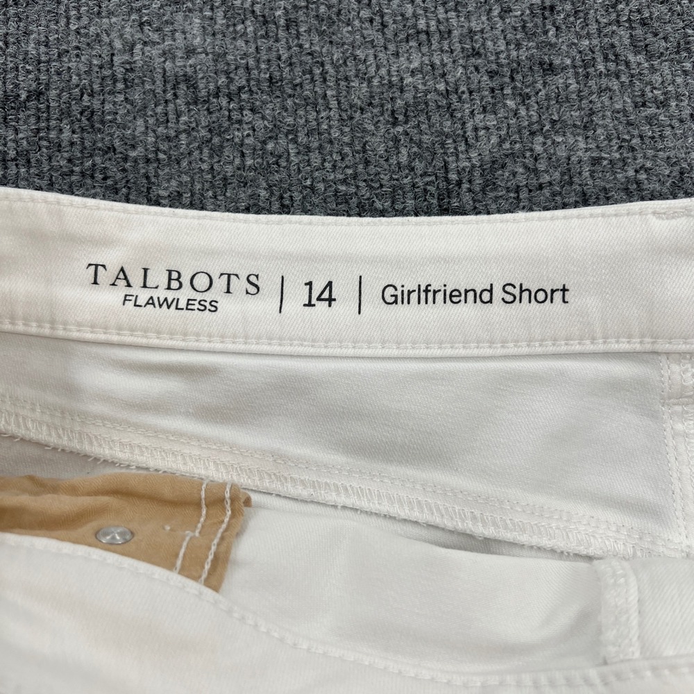 Talbots Girlfriend Short Womens Size 14 White Denim Cuffed Classic Preppy - Picture 2 of 8